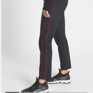 Athleta Stellar Novelty Trouser size 6
